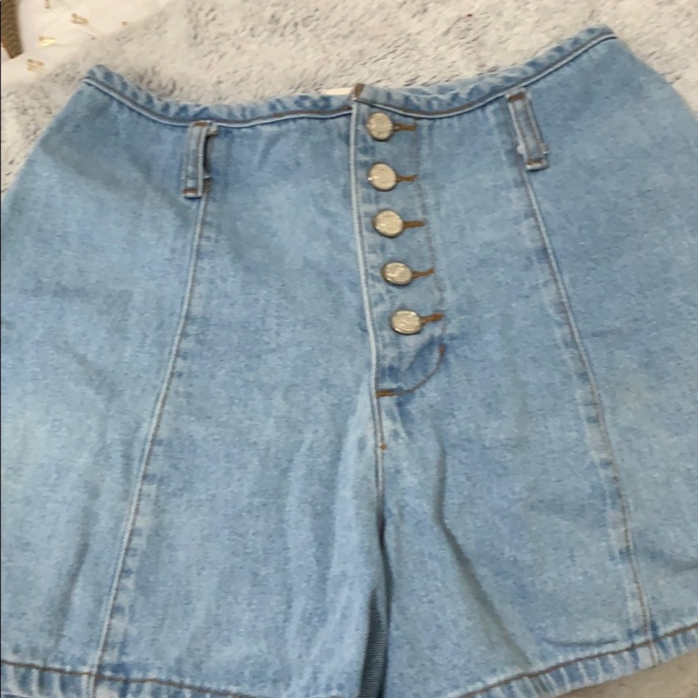 Be Bep vintage light wash denim shorts